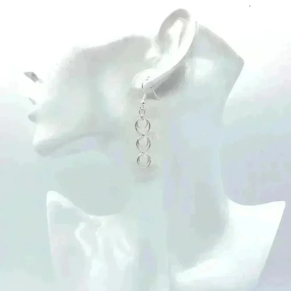 Triple Loop Chainmaille Earrings - Picture 1 of 1